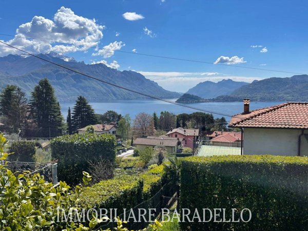 casa indipendente in vendita a Menaggio