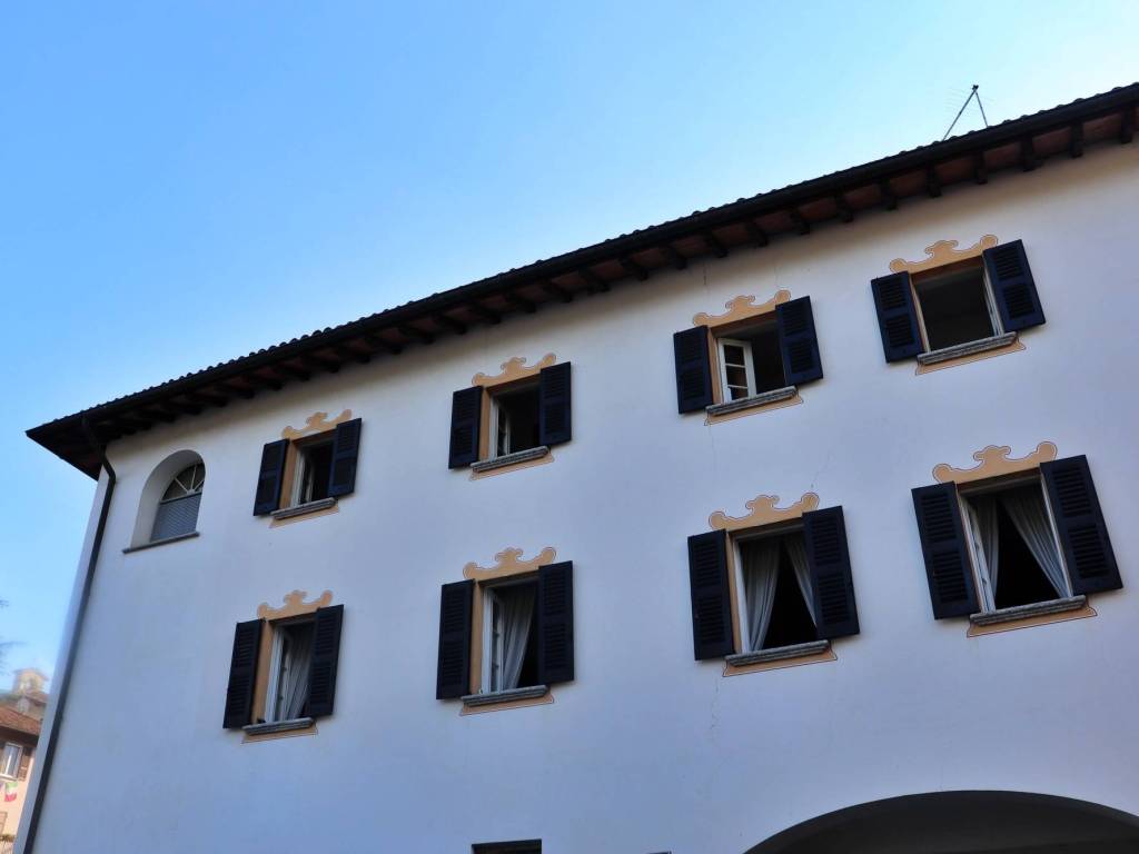 casa indipendente in vendita a Menaggio in zona Castello