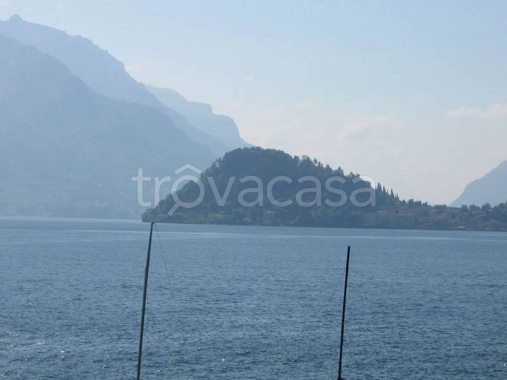 casa indipendente in vendita a Menaggio