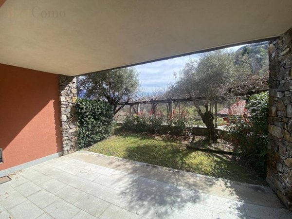 appartamento in vendita a Menaggio