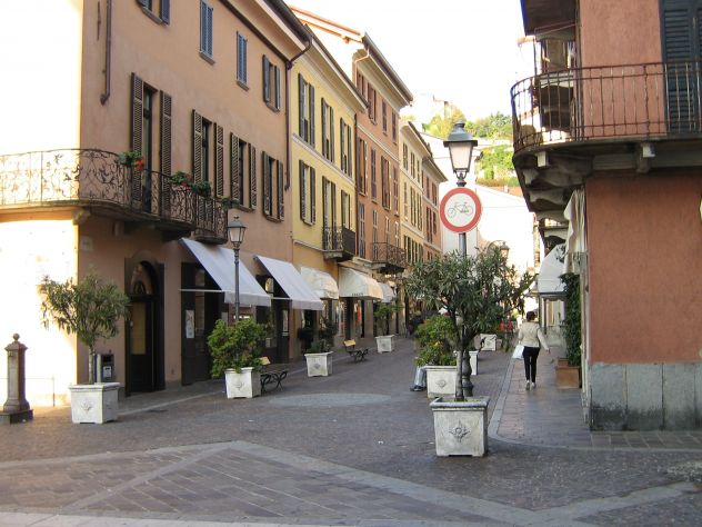 appartamento in vendita a Menaggio