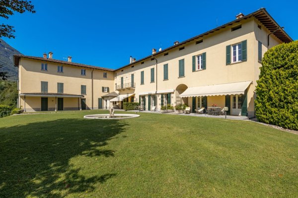 appartamento in vendita a Menaggio