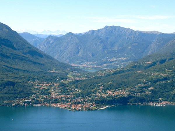 negozio in vendita a Menaggio