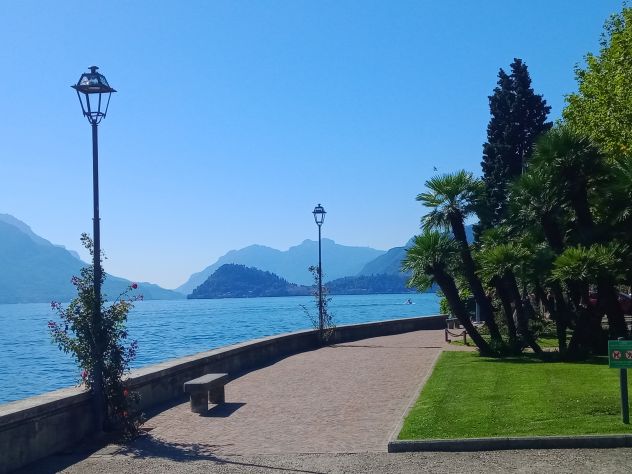 negozio in vendita a Menaggio