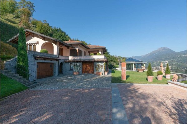 casa indipendente in vendita a Menaggio in zona Croce