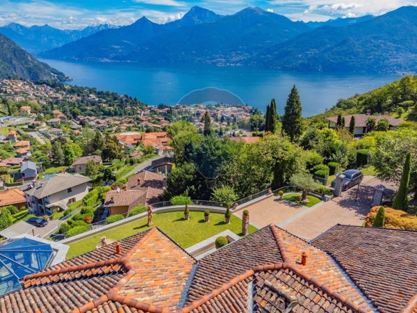 casa indipendente in vendita a Menaggio