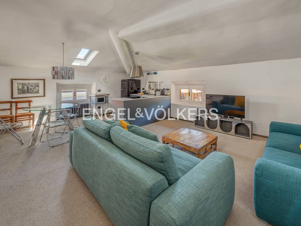 appartamento in vendita a Menaggio in zona Nobiallo