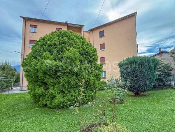 appartamento in vendita a Menaggio in zona Fossato