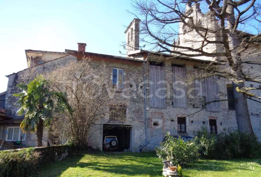 villa in vendita a Menaggio in zona Castello