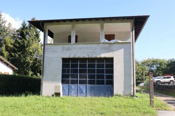 pentavano in vendita a Menaggio