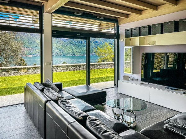 appartamento in vendita a Menaggio