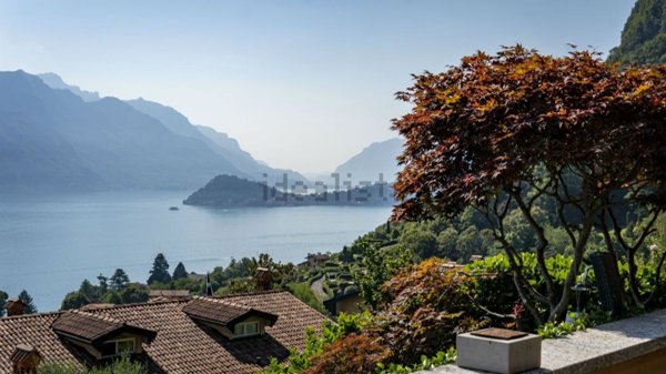 casa indipendente in vendita a Menaggio