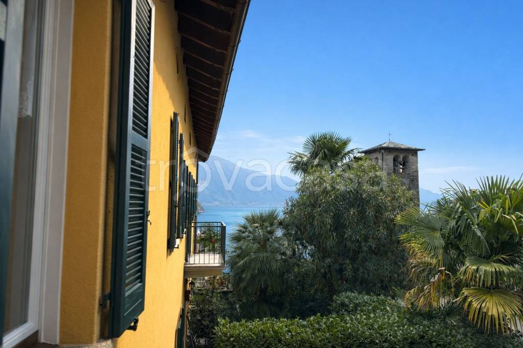 appartamento in vendita a Menaggio in zona Nobiallo