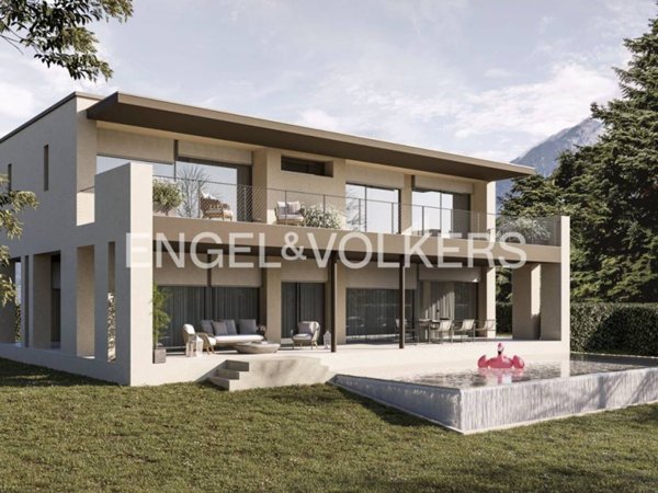 casa indipendente in vendita a Menaggio in zona Loveno