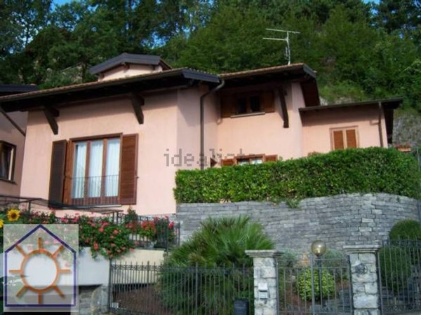 casa indipendente in vendita a Menaggio