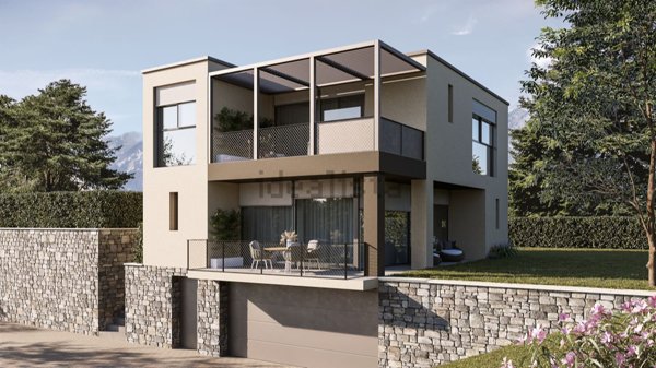 casa indipendente in vendita a Menaggio