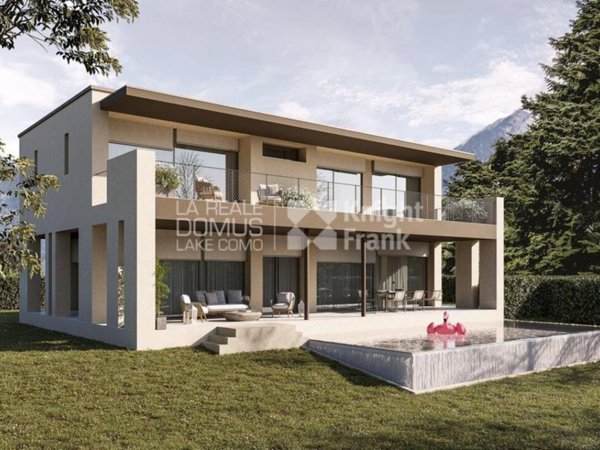 casa indipendente in vendita a Menaggio