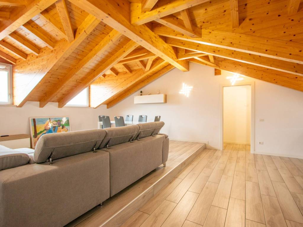 appartamento in vendita a Menaggio