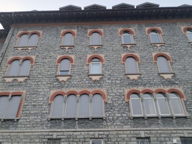 casa indipendente in vendita a Menaggio