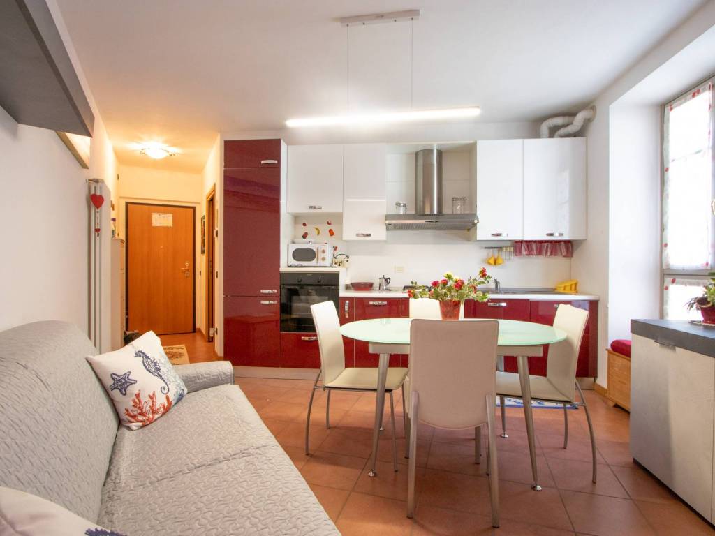 appartamento in vendita a Menaggio in zona Nobiallo