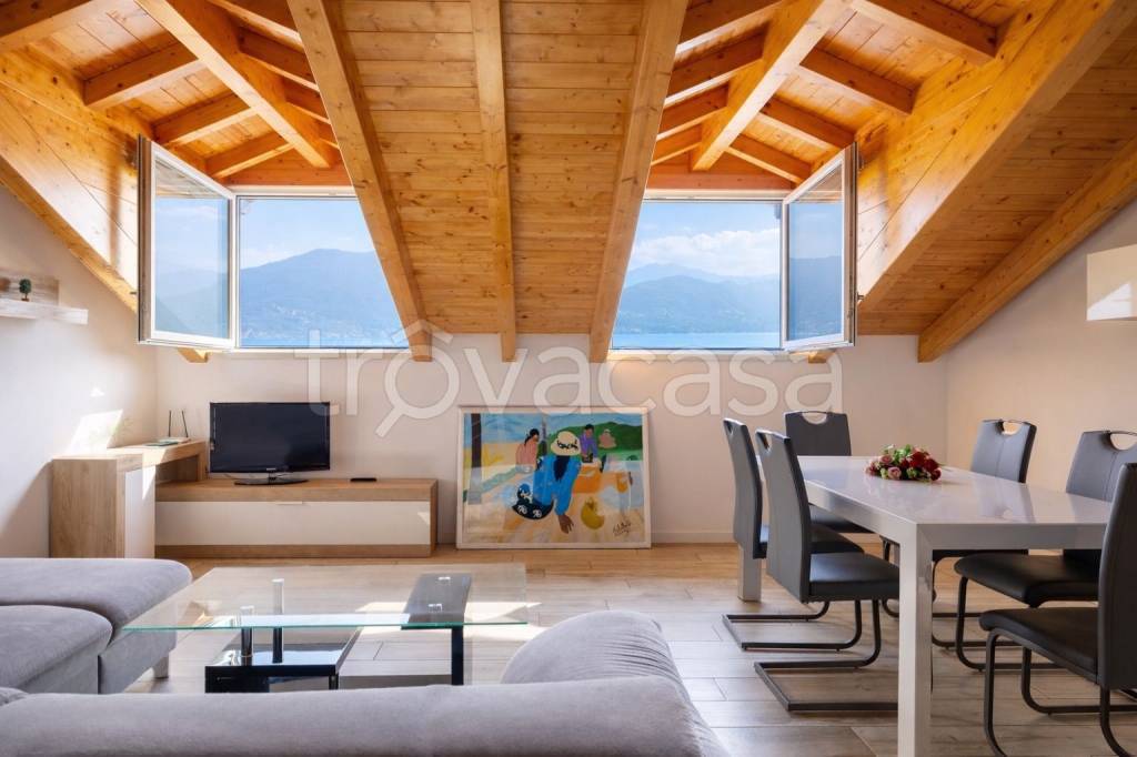 appartamento in vendita a Menaggio