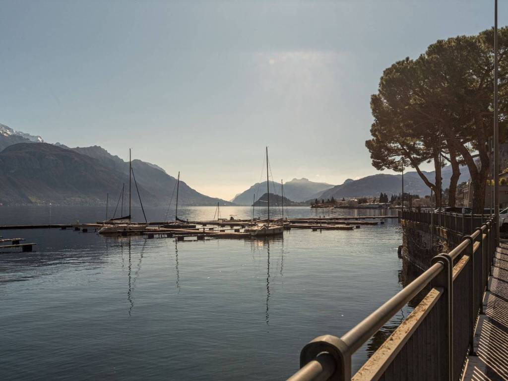 casa indipendente in vendita a Menaggio in zona Nobiallo