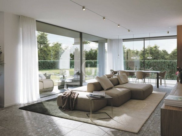 casa indipendente in vendita a Menaggio in zona Loveno