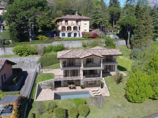 casa indipendente in vendita a Menaggio
