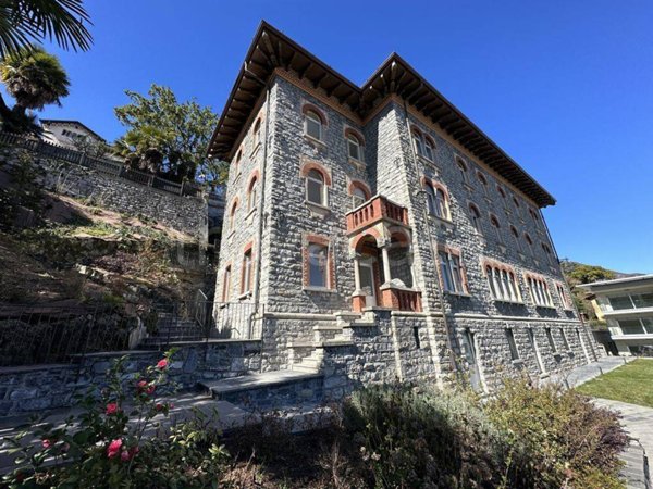 appartamento in vendita a Menaggio in zona Castello