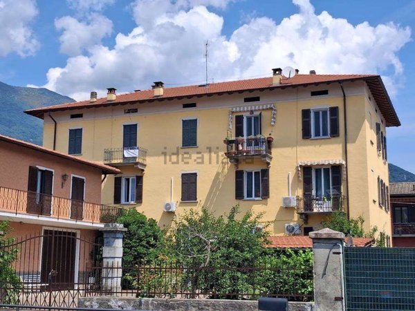 appartamento in vendita a Menaggio in zona Castello