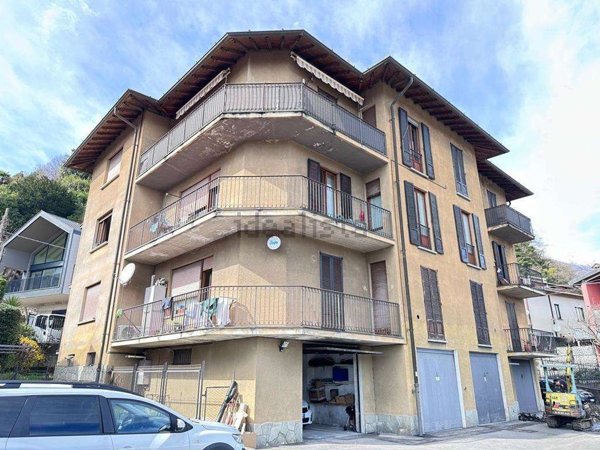 appartamento in vendita a Menaggio in zona Castello
