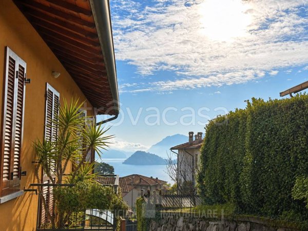 appartamento in vendita a Menaggio in zona Loveno