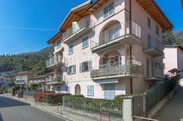 appartamento in vendita a Menaggio in zona Castello