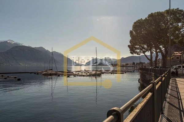 casa indipendente in vendita a Menaggio