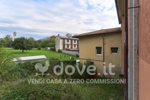 appartamento in vendita a Merone