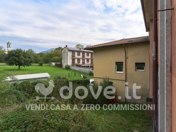 appartamento in vendita a Merone