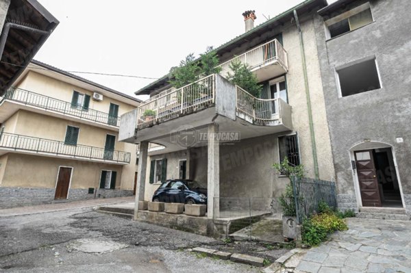 appartamento in vendita a Merone