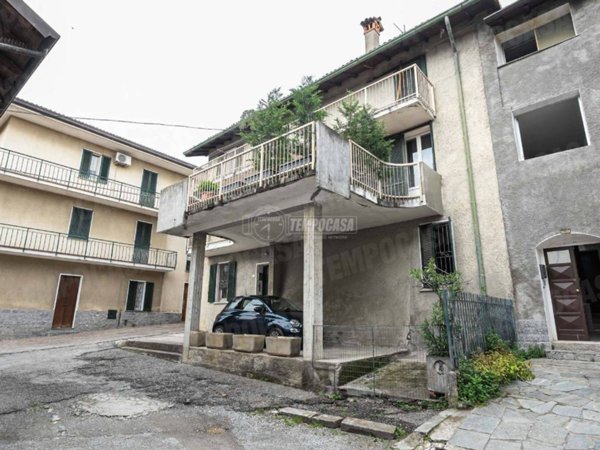 appartamento in vendita a Merone