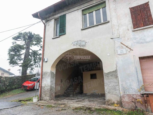 appartamento in vendita a Merone