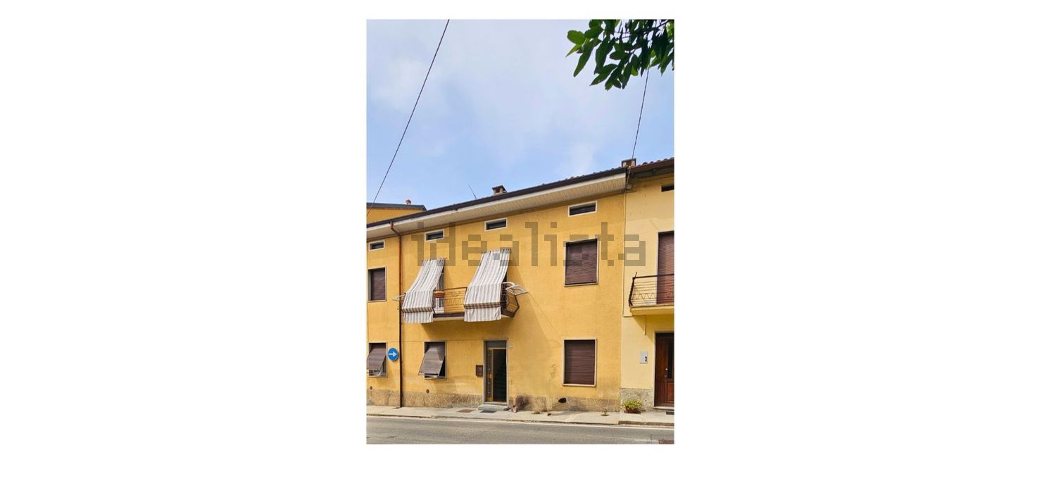 appartamento in vendita a Merone