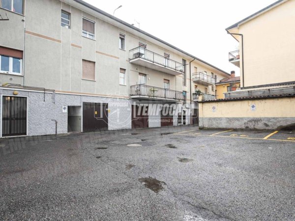 appartamento in vendita a Merone