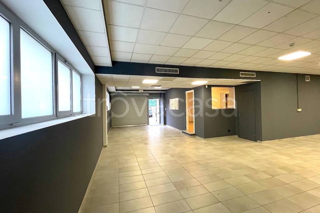 appartamento in vendita a Merone