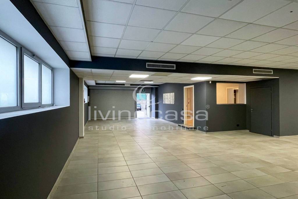 appartamento in vendita a Merone