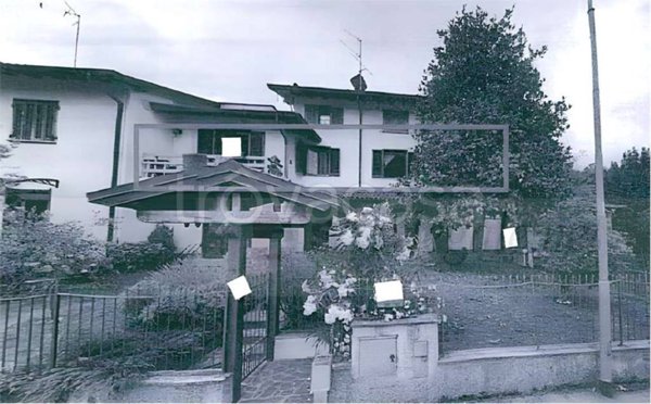 appartamento in vendita a Merone