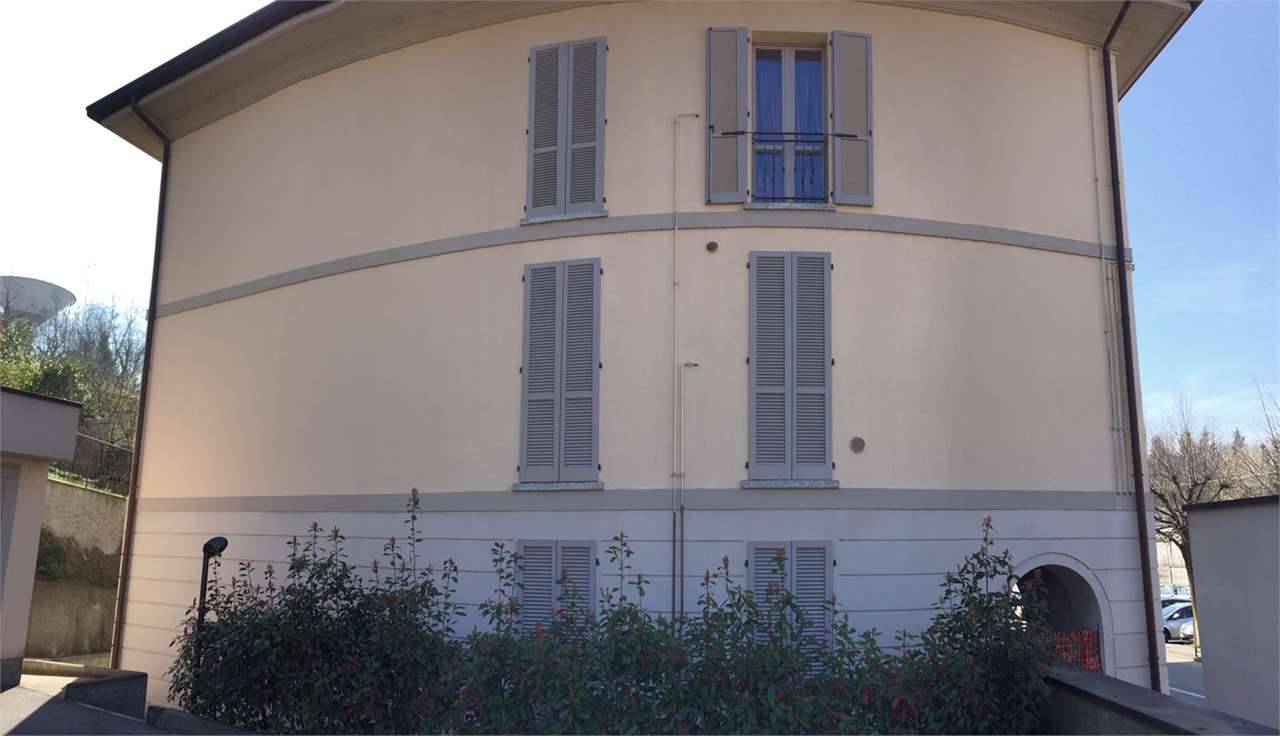 appartamento in vendita a Merone