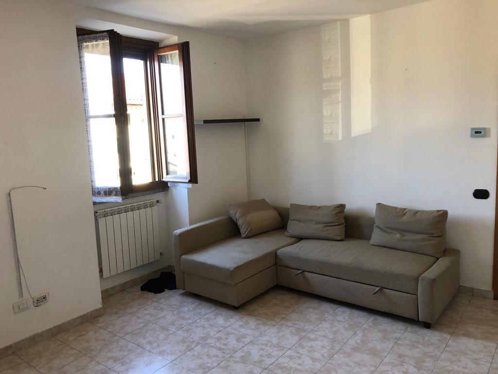 appartamento in vendita a Merone