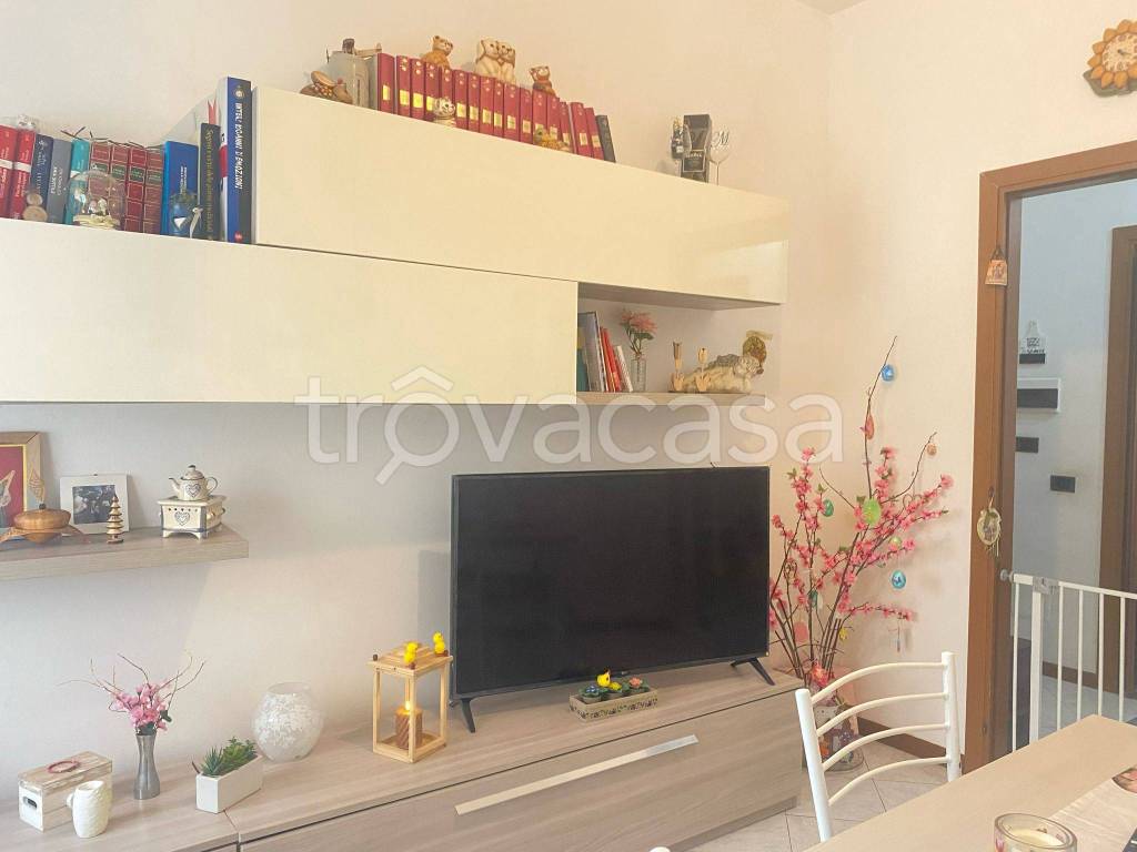 appartamento in vendita a Merone