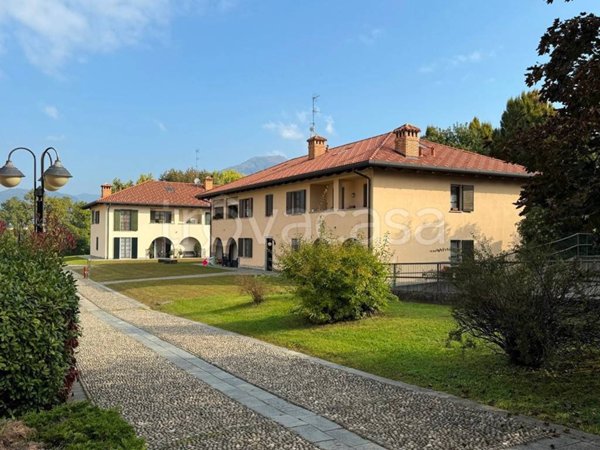 appartamento in vendita a Merone