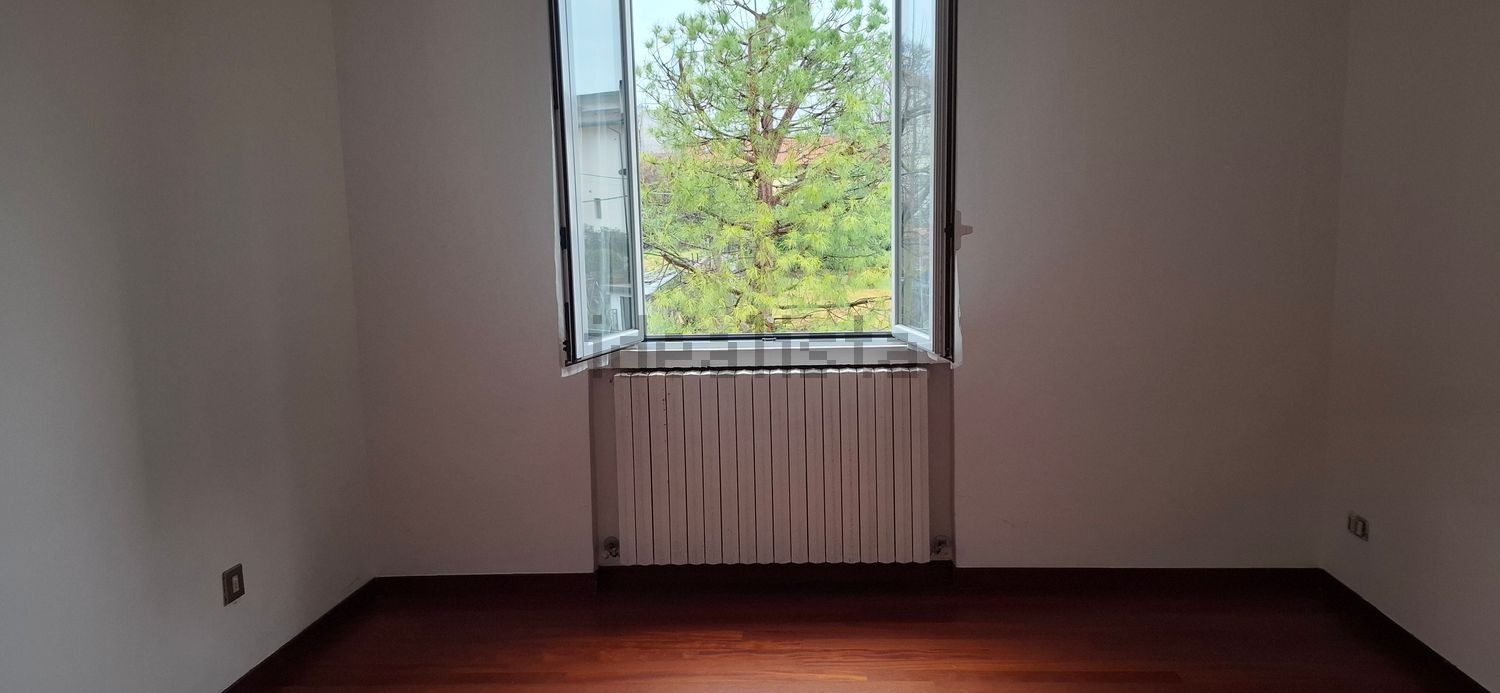 appartamento in vendita a Merone