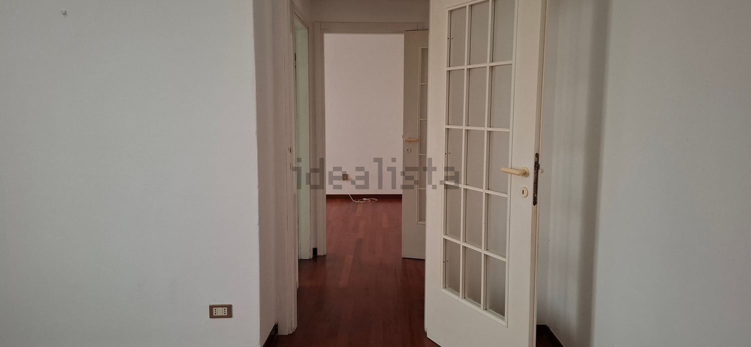 appartamento in vendita a Merone